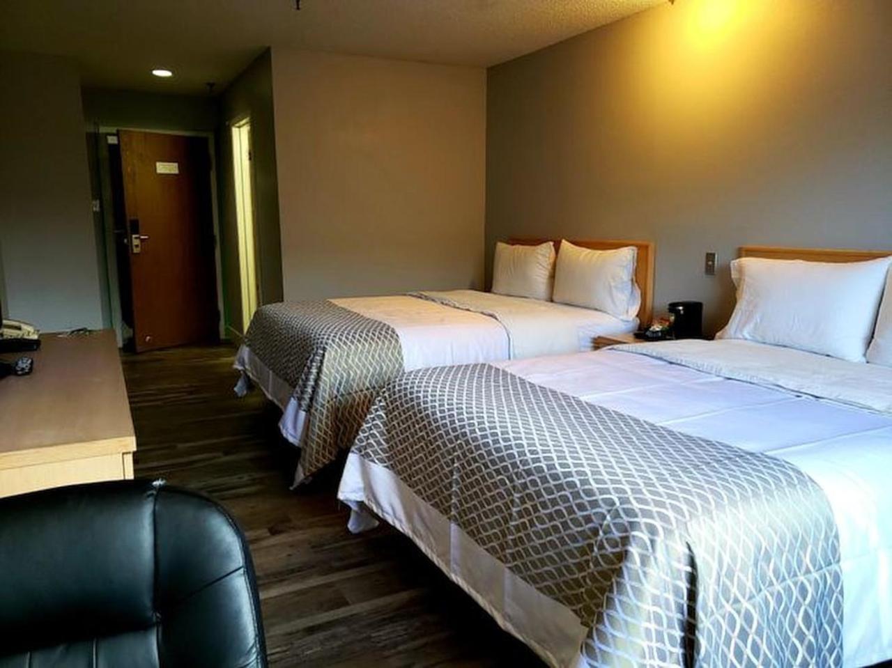 Venture Inn Hotel Saskatoon Extérieur photo