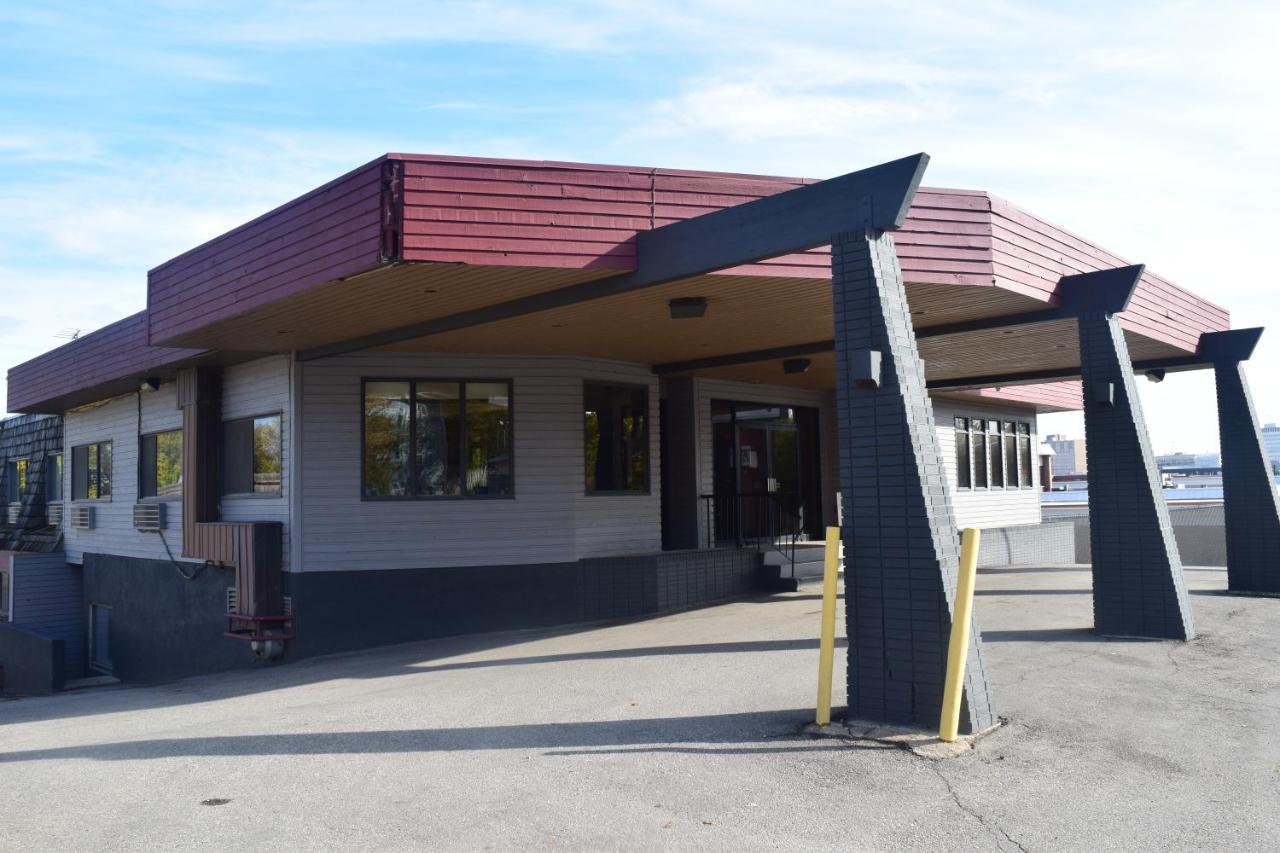 Venture Inn Hotel Saskatoon Extérieur photo
