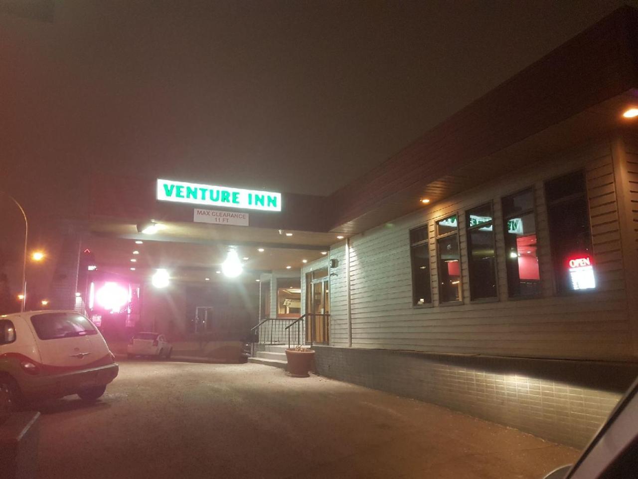 Venture Inn Hotel Saskatoon Extérieur photo